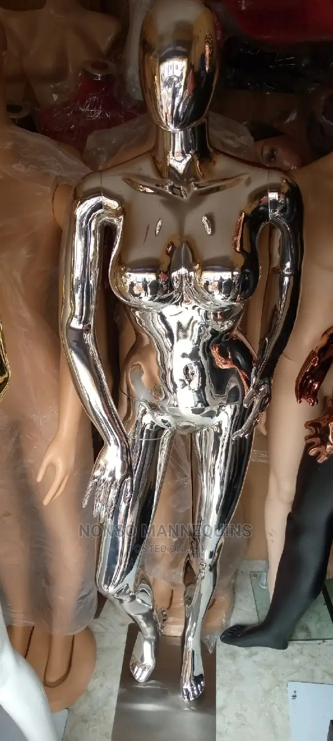 Big Breast Silver Chrome Display/Fashion Mannequins