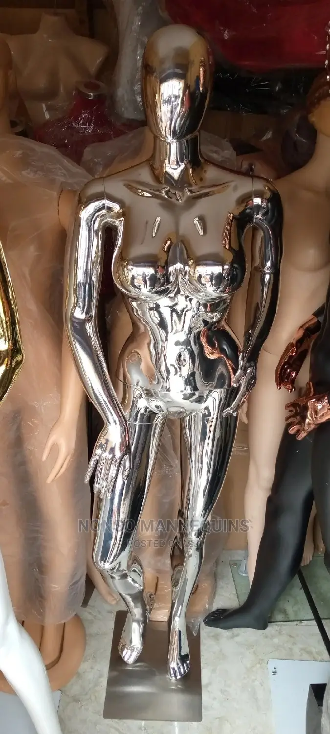 Big Breast Silver Chrome Display/Fashion Mannequins