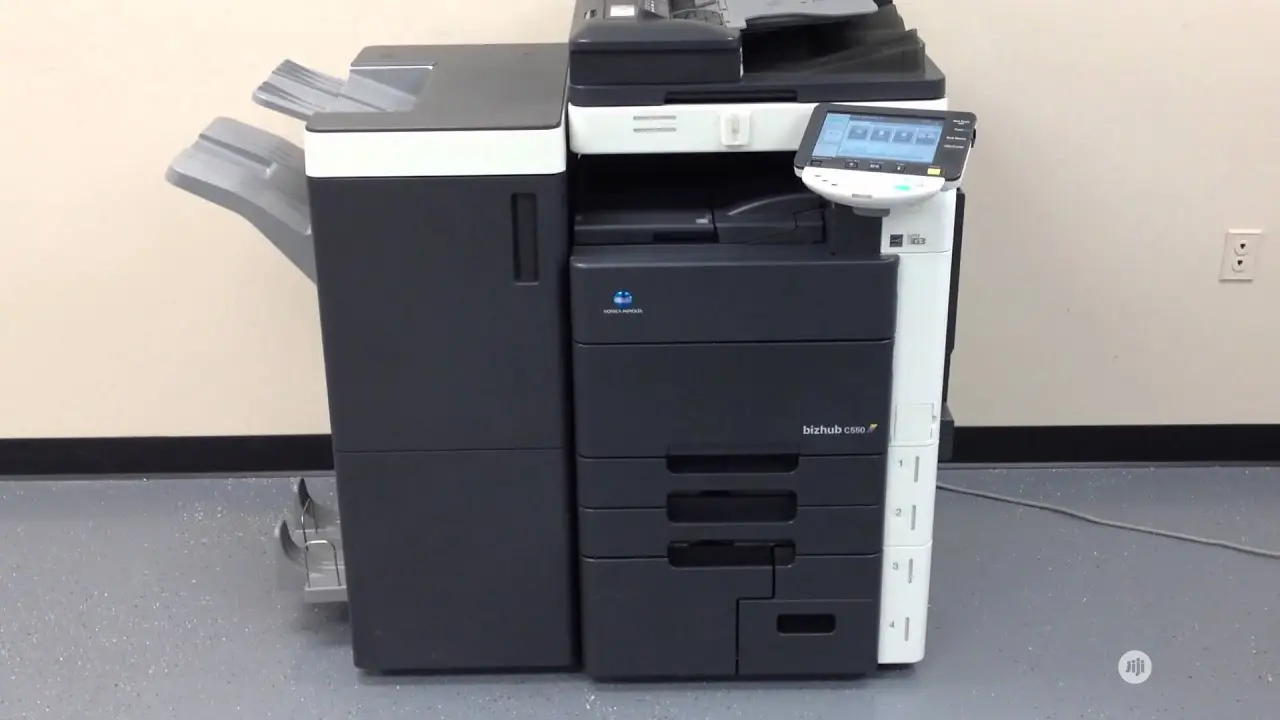 Bizhub C550 Konica Minolta Direct Image (Di) Printer