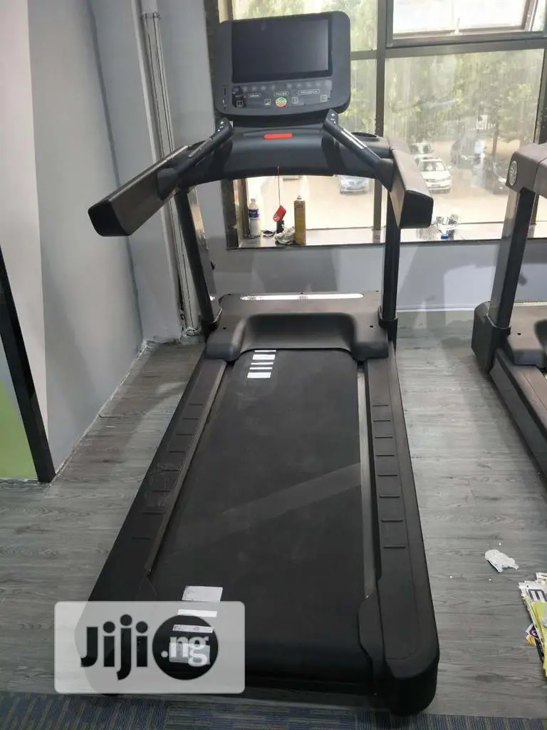 Commercial 7hp Treadmill (Black)