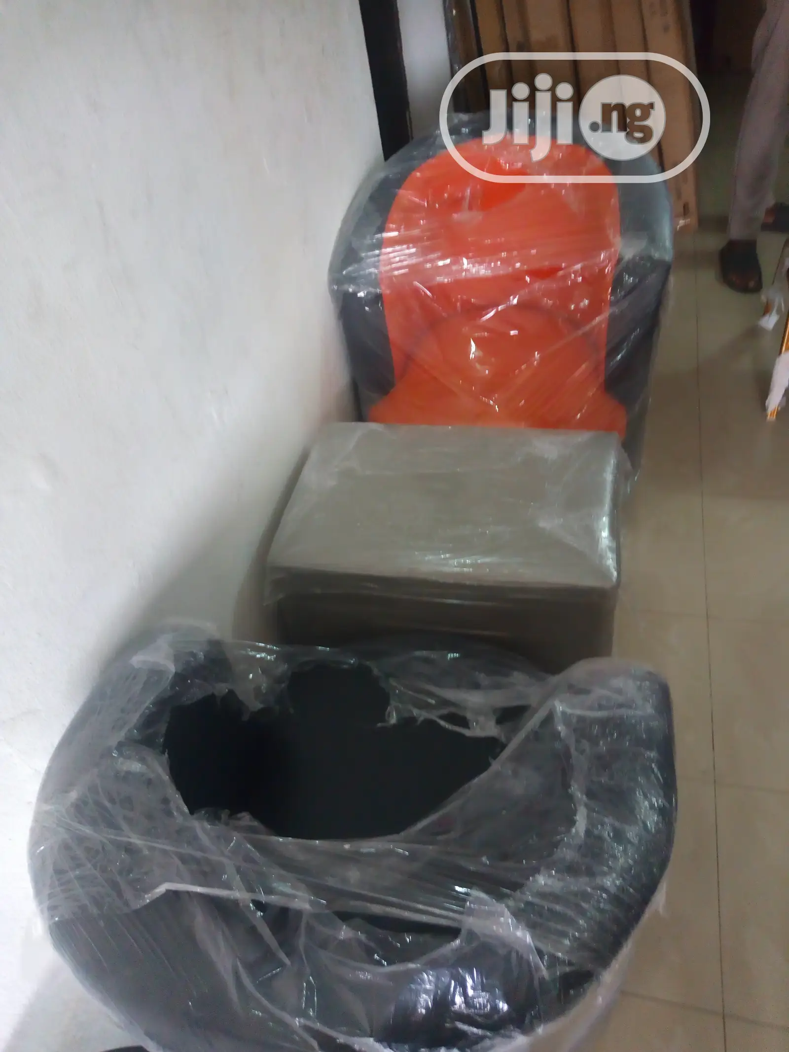 Promo! Sofa 2pcs Single and Centre Table