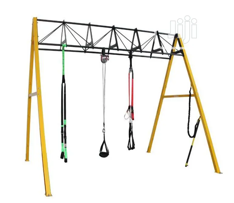 Crossfit Pull Up Rig (Suspension Trainer Rack)