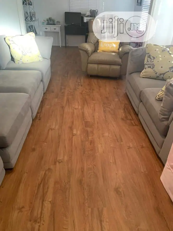 Wooden Floor/Suspended Ceiling/Pop Ceiling/Wall Screeding