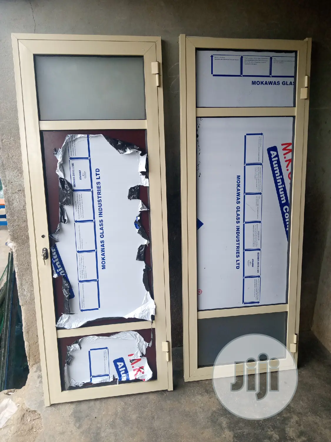 Aluminium Toilet Door