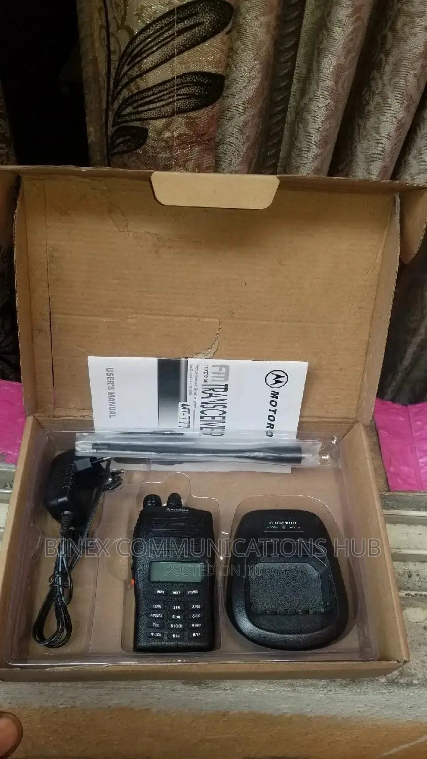 Motorola Transceiver MT777 Radio