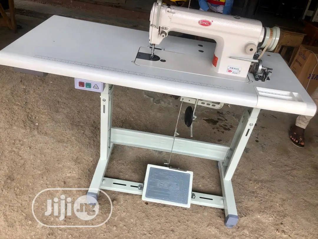 Emel Industrial Straight Sewing Machine
