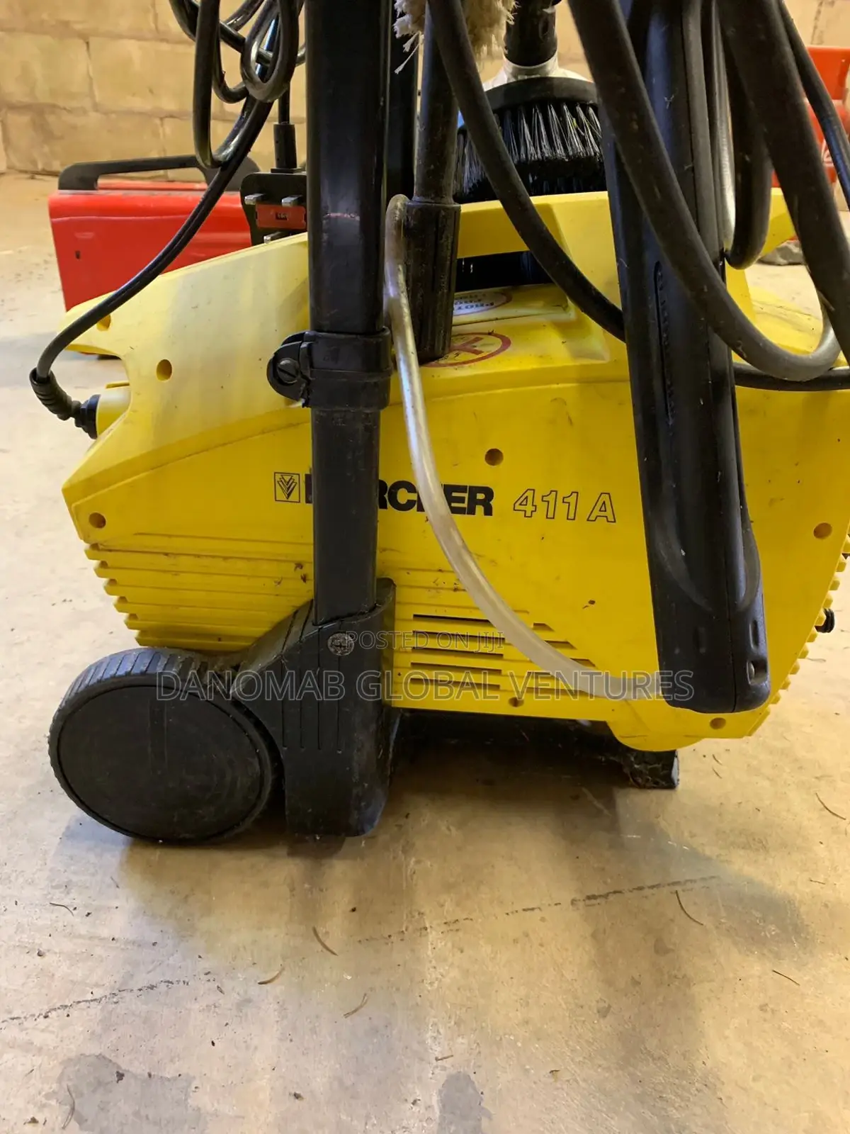 Karcher 411A High Pressure Washer for Thorough Washing