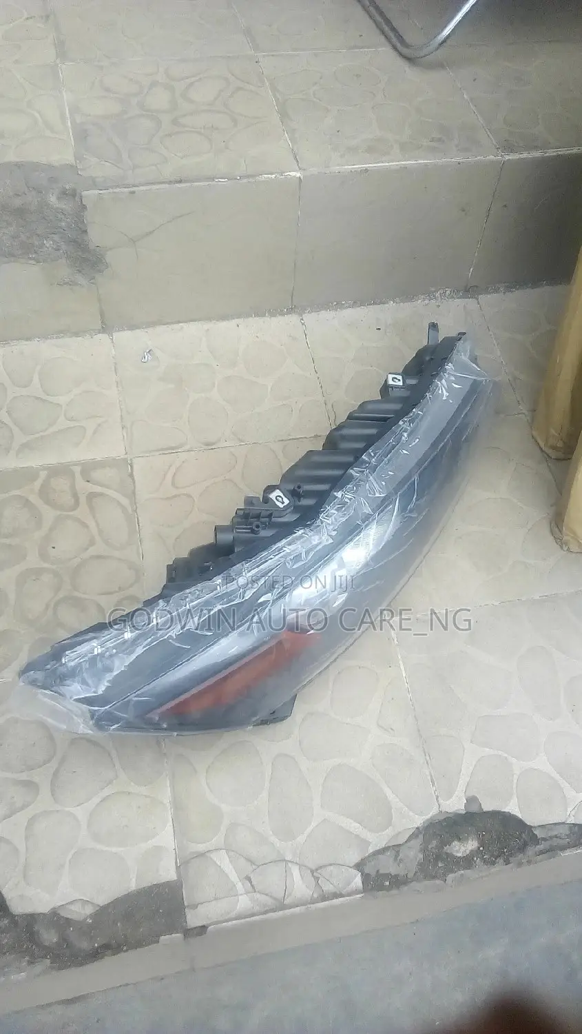 Headlamp Honda Crosstour