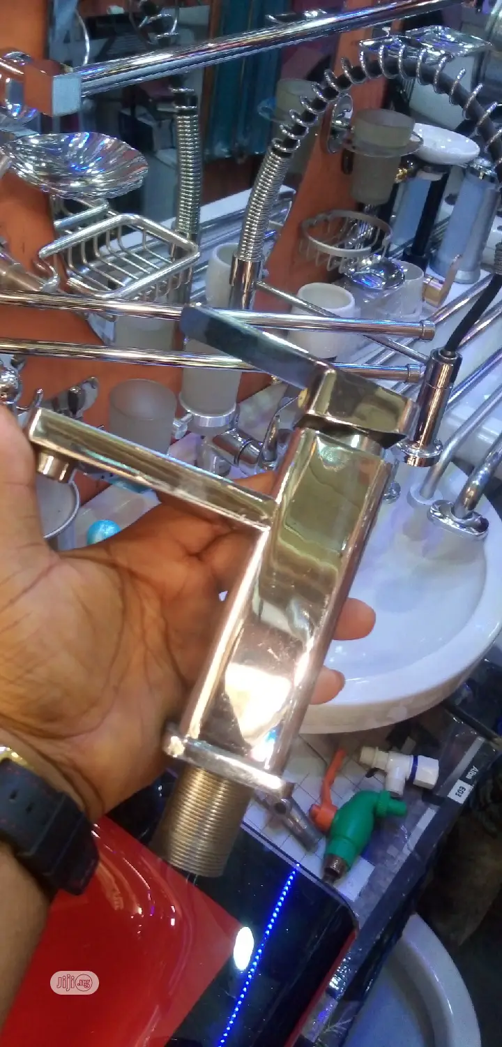 Heavy Guage England Basin Mixers