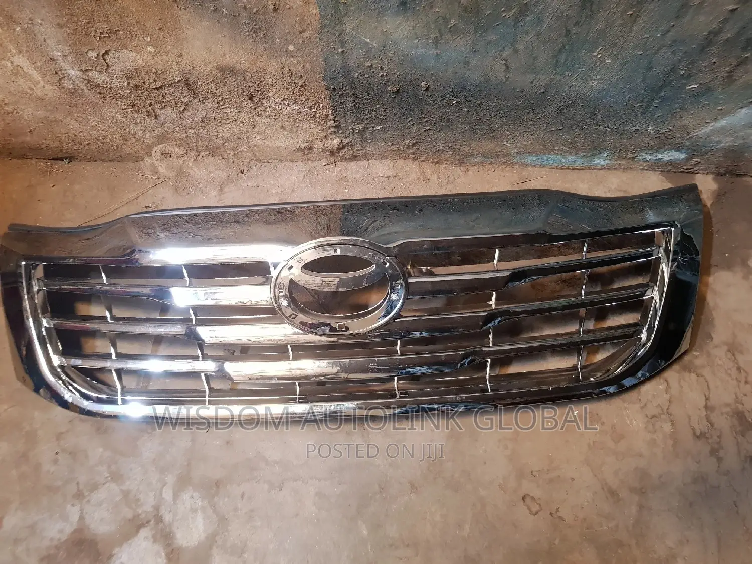 Front Grill for Toyota Hilux 2012 -2014 Shiny Type