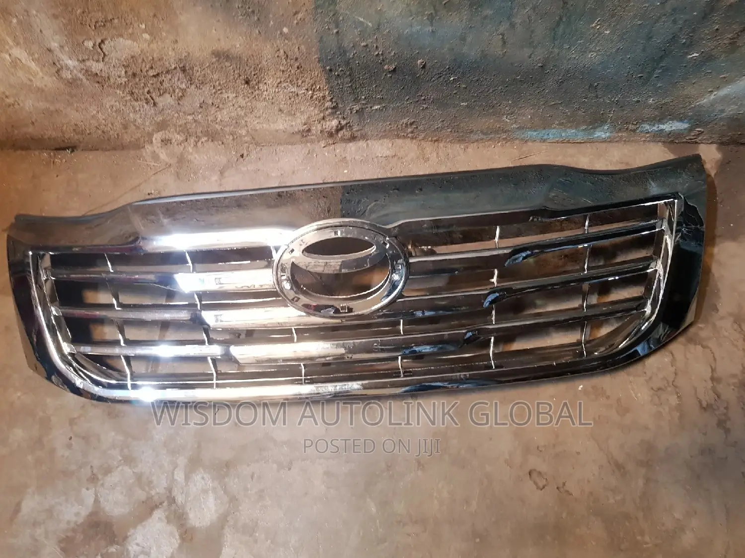 Front Grill for Toyota Hilux 2012 -2014 Shiny Type
