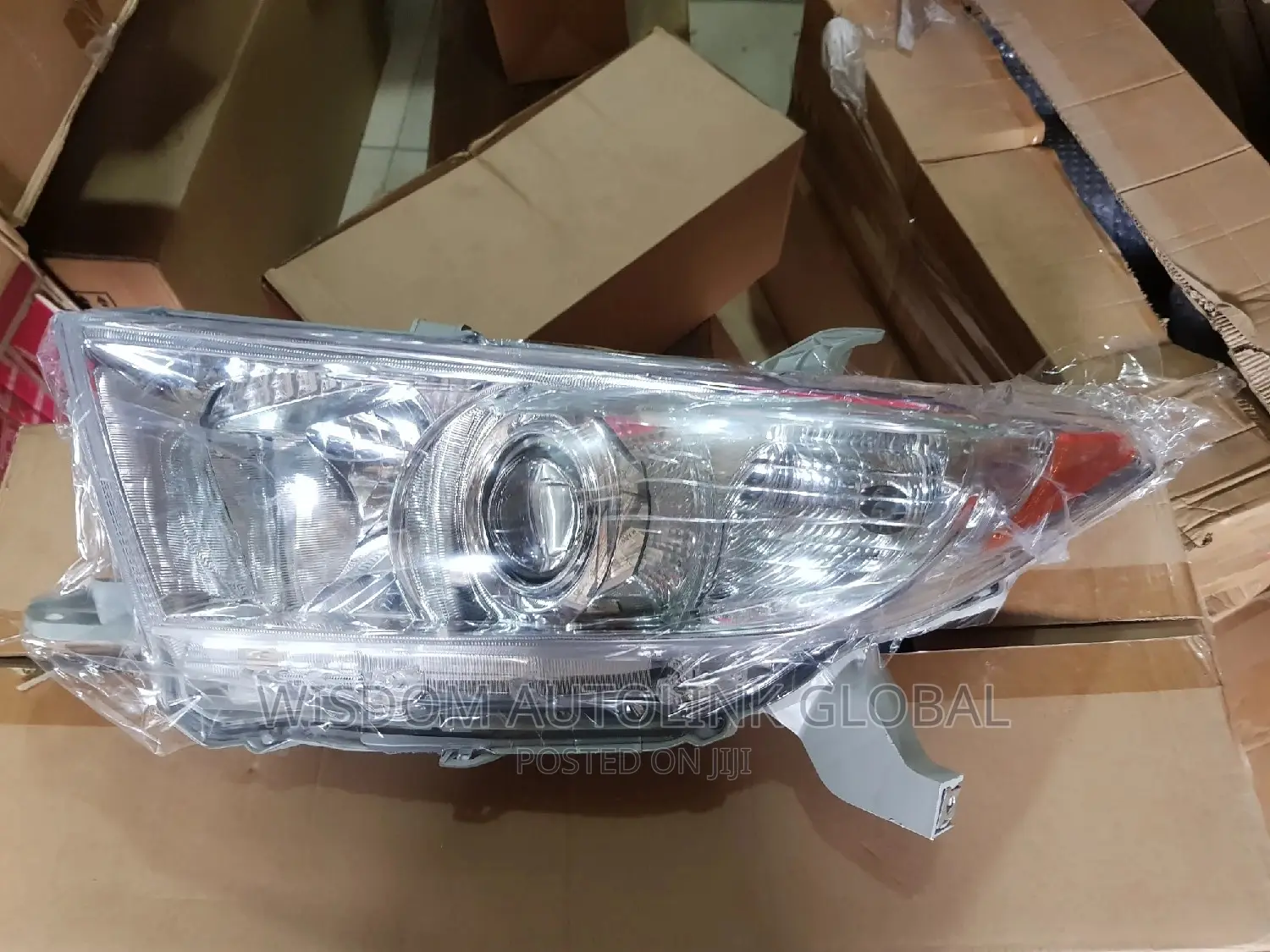 Headlights for Toyota Highlander 2013 Depo