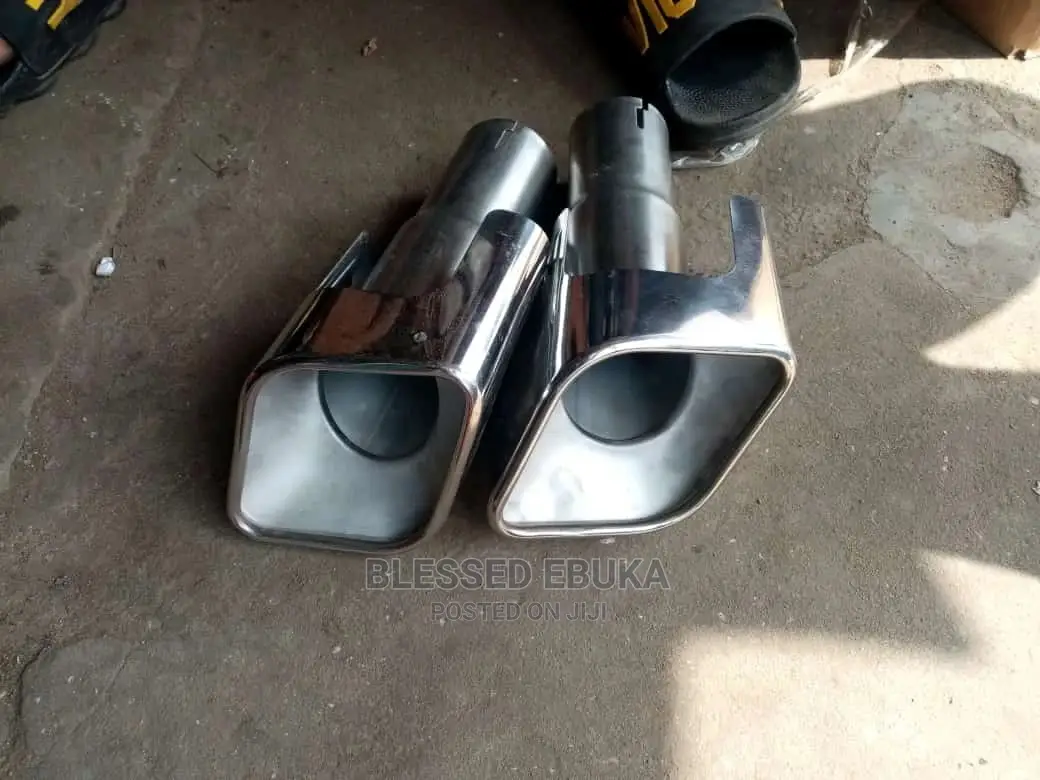 Exhaust Mouth Range Rover Sport 2012