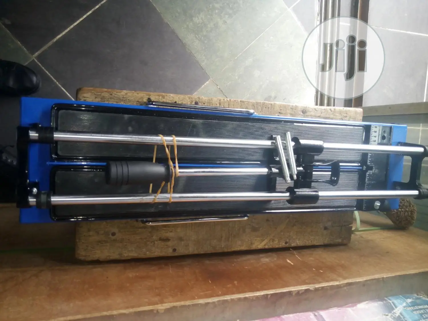 60x 60 Tiles Cutting Machine