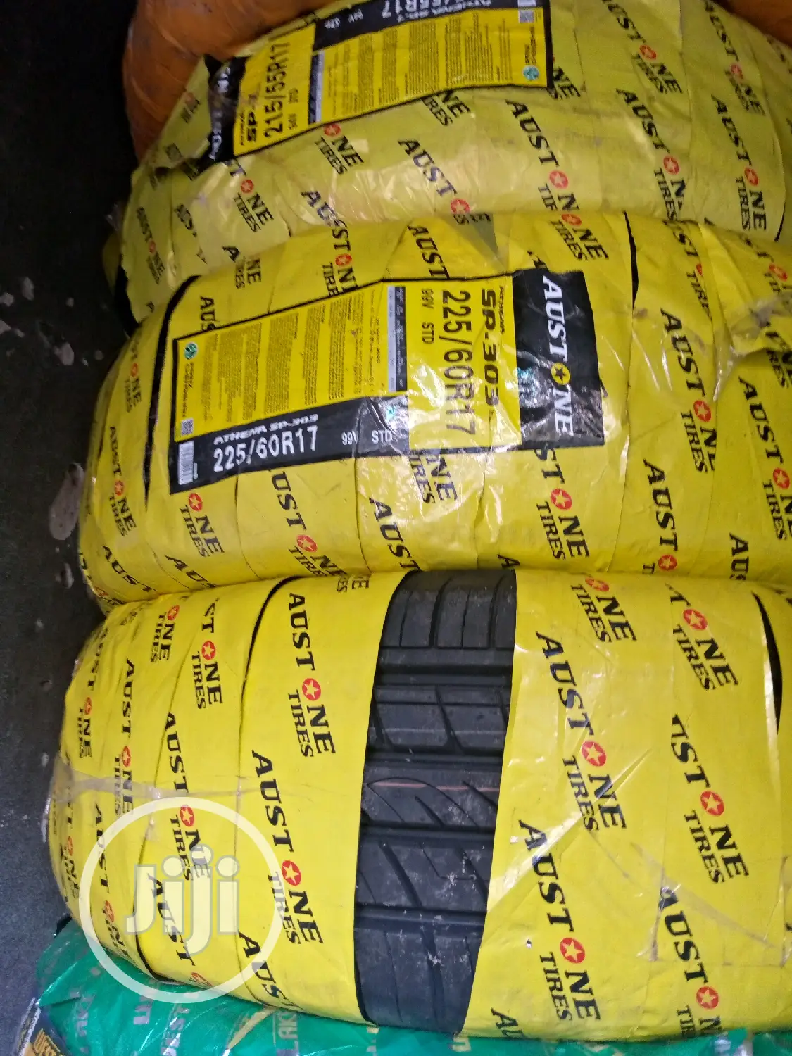 225/60/17 Best Quality Radial Car Tyre Jeep Tyres