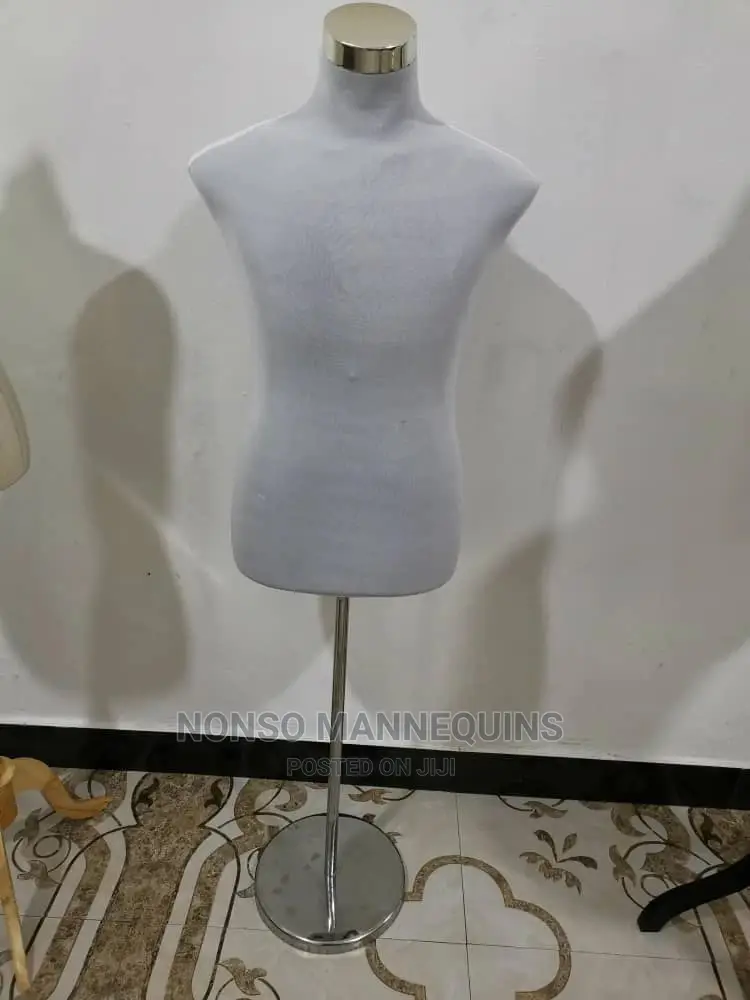 Pinnable Dressform With Metal Round Base