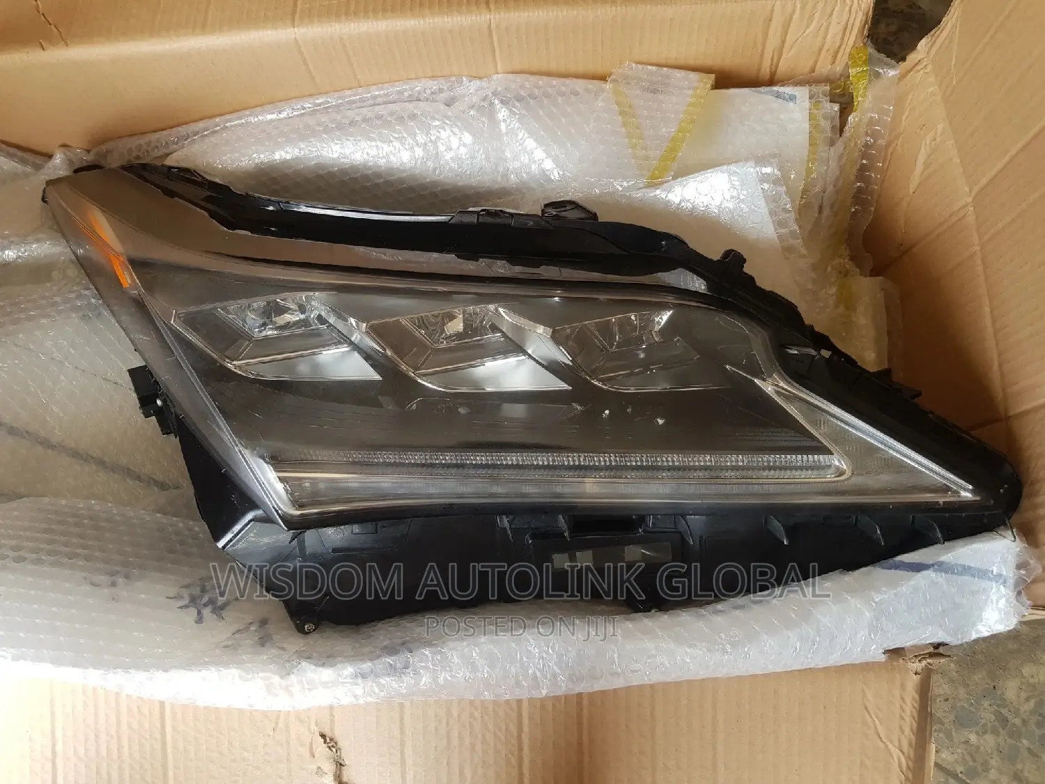 Headlights For Lexus RX350 2019