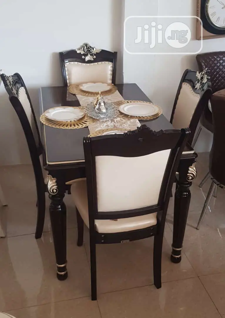Beautiful and Portal Dining