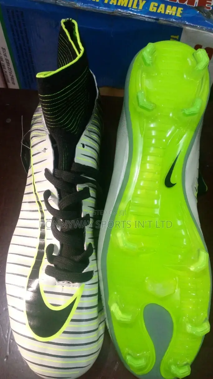 Nike Ankle Boot Size 45
