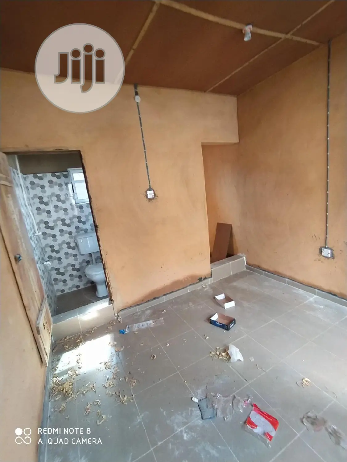 Studio Apartment in Bariga for rent