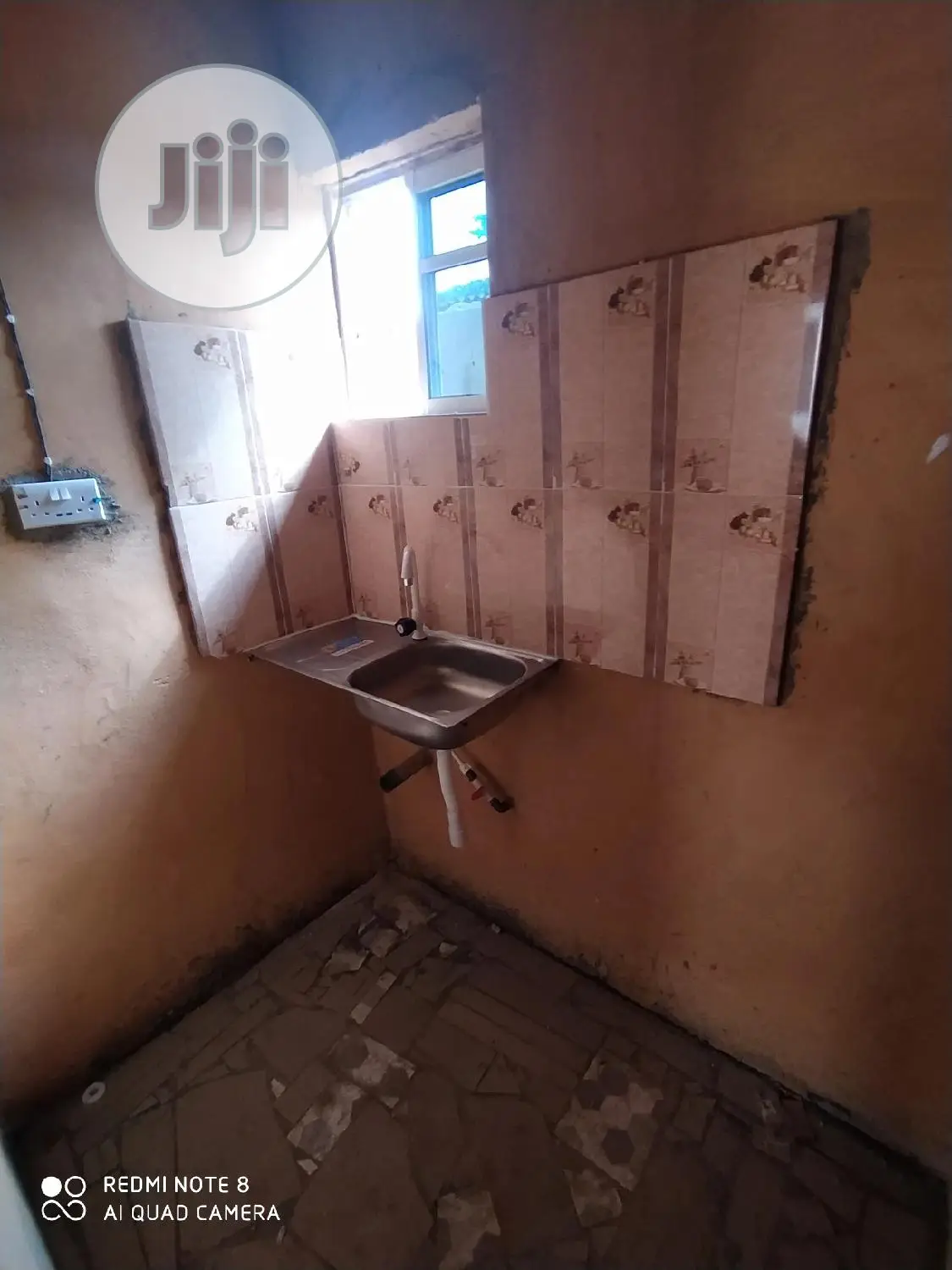 Studio Apartment in Bariga for rent
