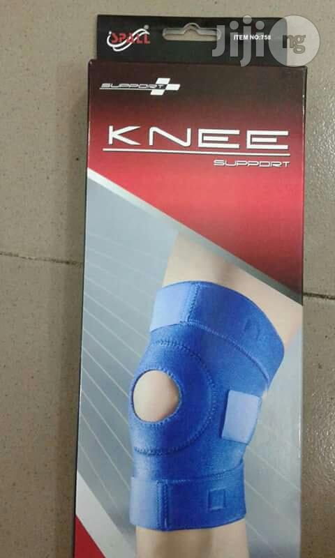 Knee Support.