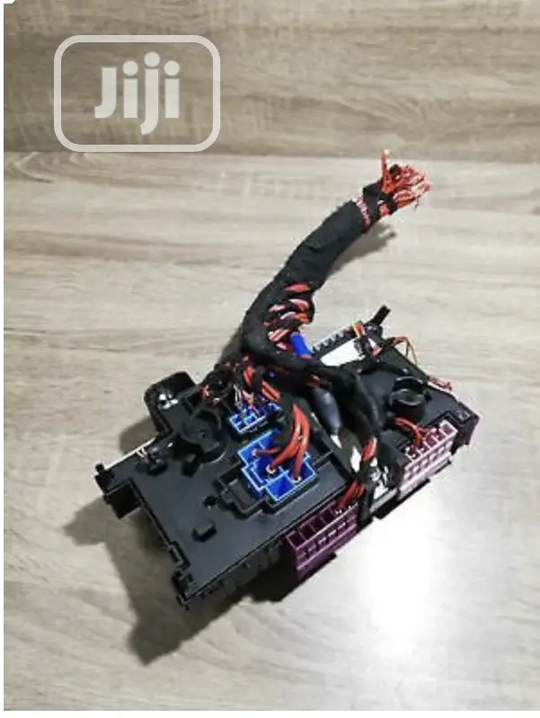 Mercedes Benz C Class W205 a Fuse Box Sam Module