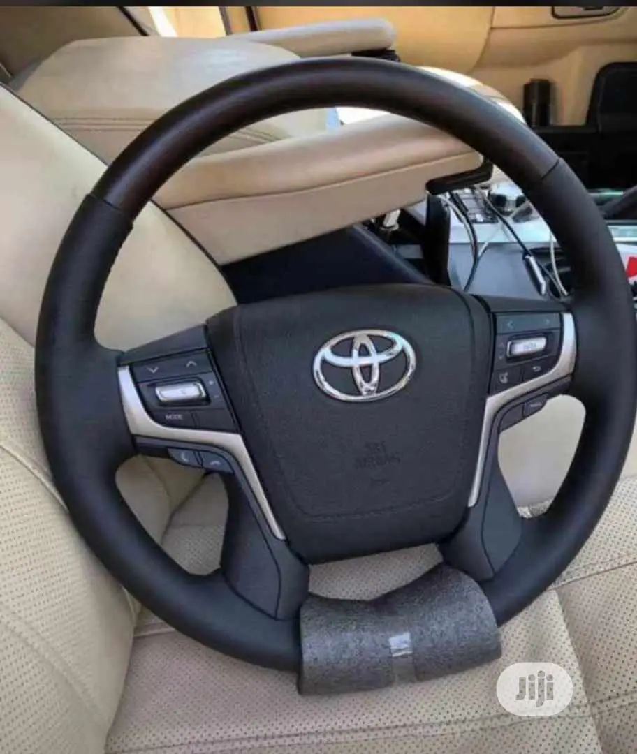 Steering Wheel Land Cruiser Prado 2019