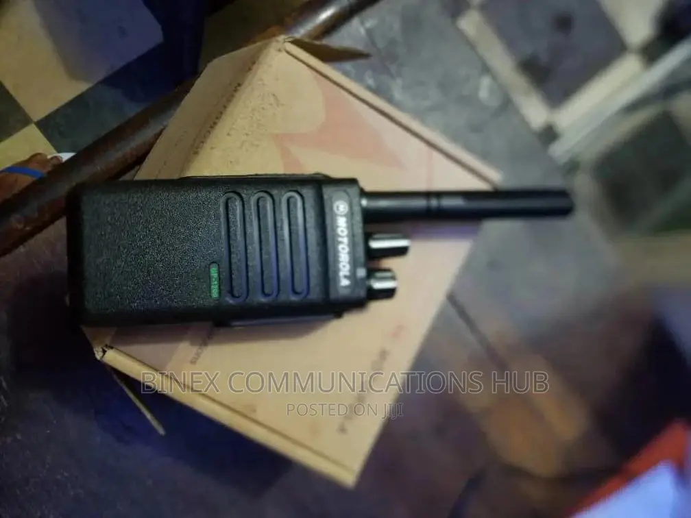 Motorola GP1200 Radio Uhf