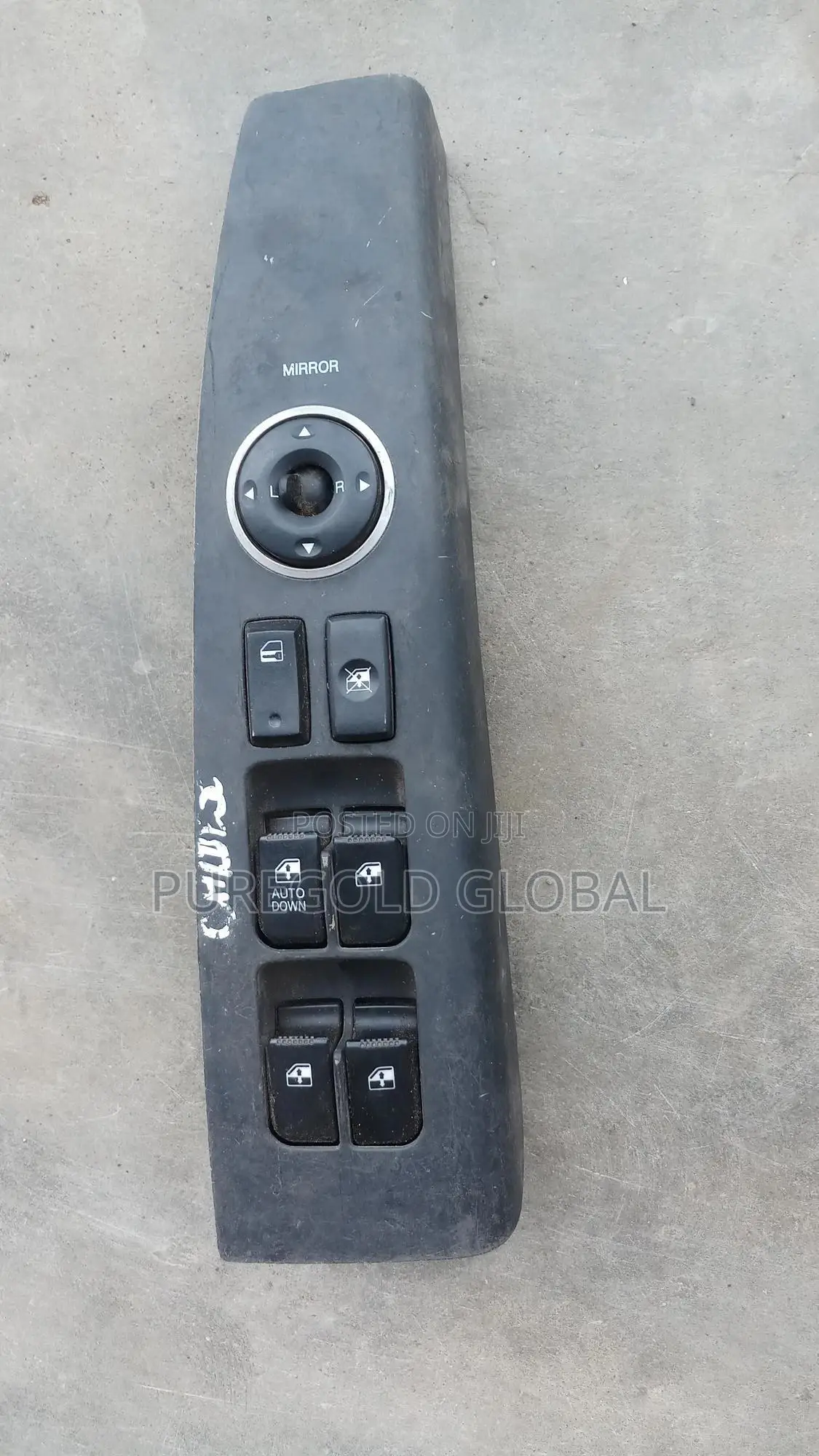 Driver Side Pressing Botton For Hyundai Santafe 2008 Model