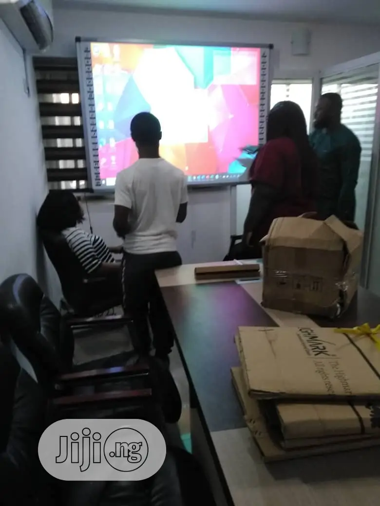 Interactive White Board With Epson Projector