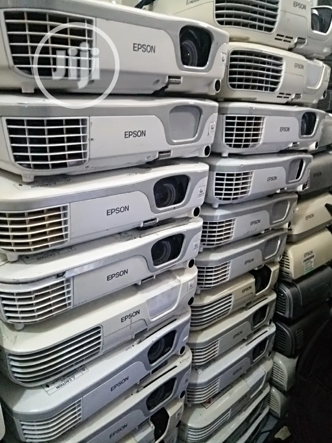 Large Quantity Of Smart Epson Projector