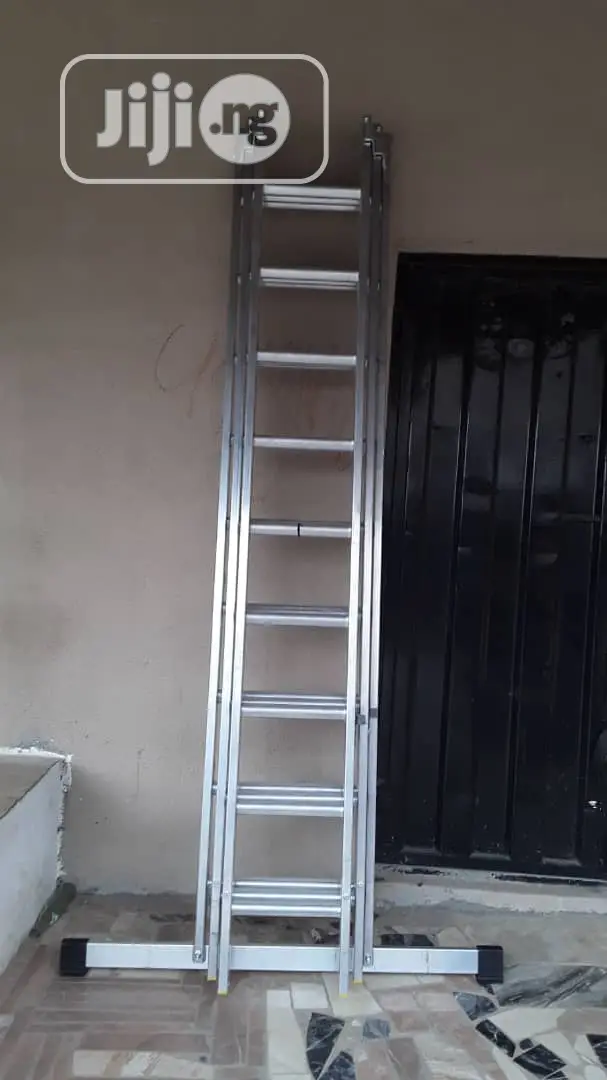 Trade Aluminium Triple Extension Ladders EN 131