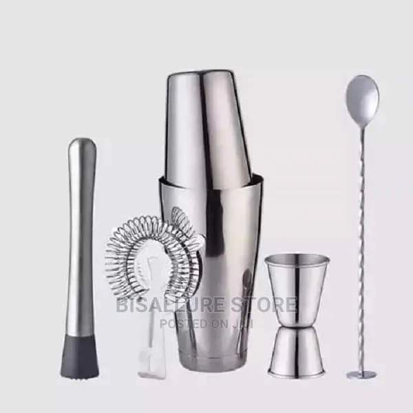 Boston Cocktail Shaker Bar Set - 5 Pieces