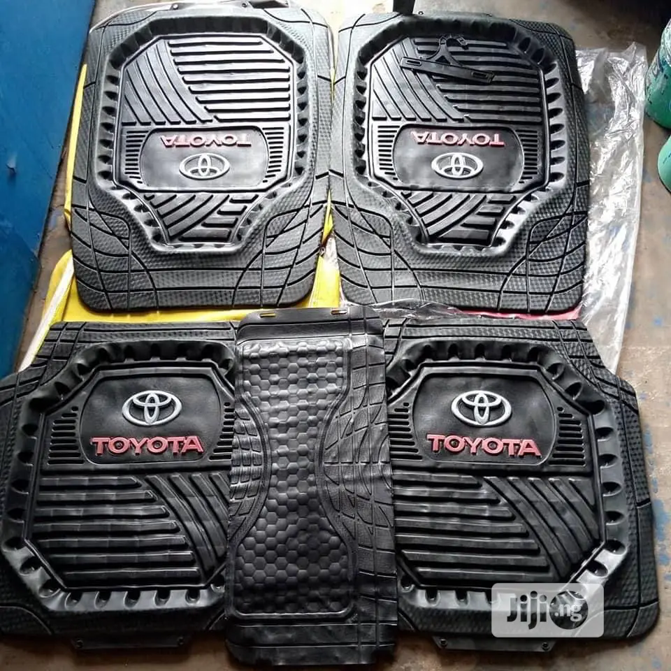 Floor Mat Toyota
