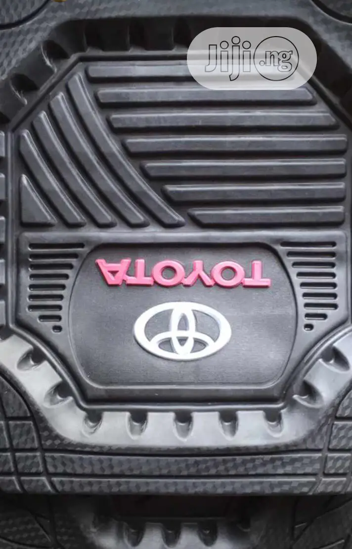 Floor Mat Toyota
