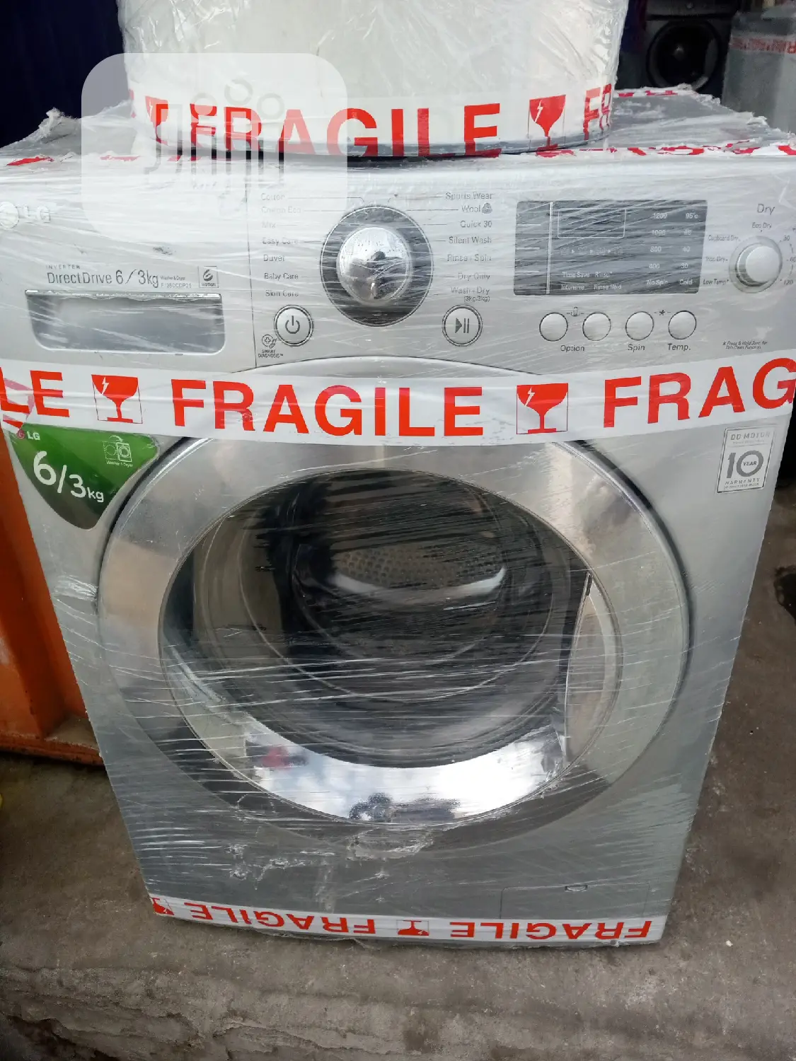 6/3kg Washing Machine. Wash and Dry Products: LG.