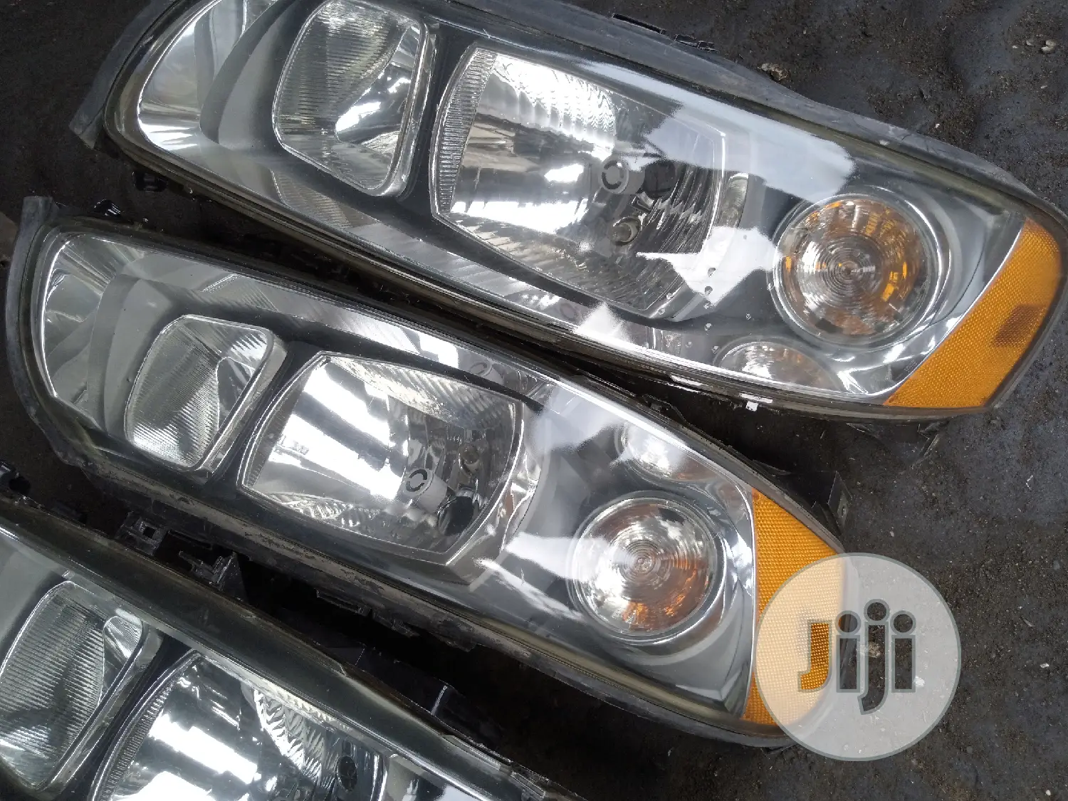 Volvo S60,XC70 Upgrade Headlights