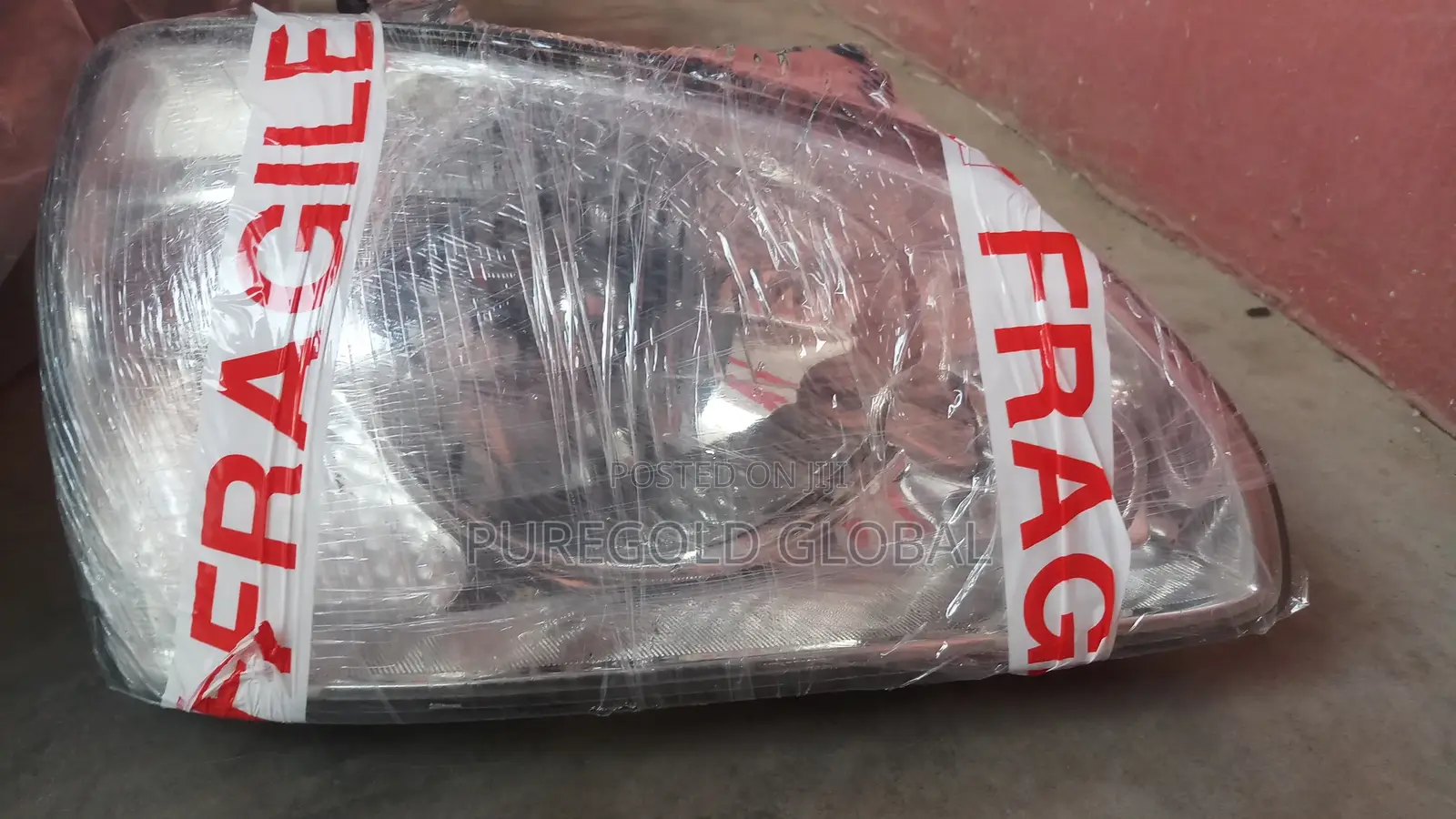 Kia Carens 2004 Model Headlamp
