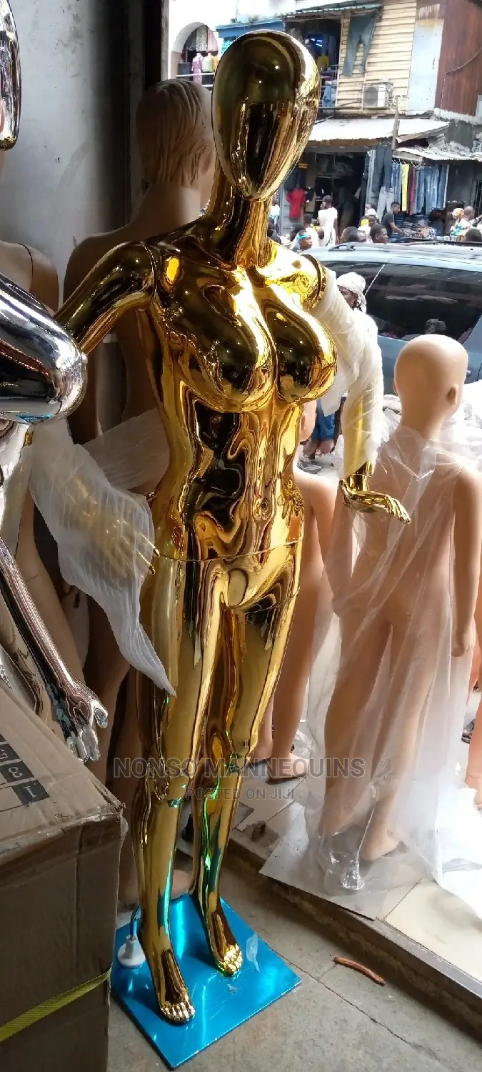 Gold Chrome Female Busty Mannequins