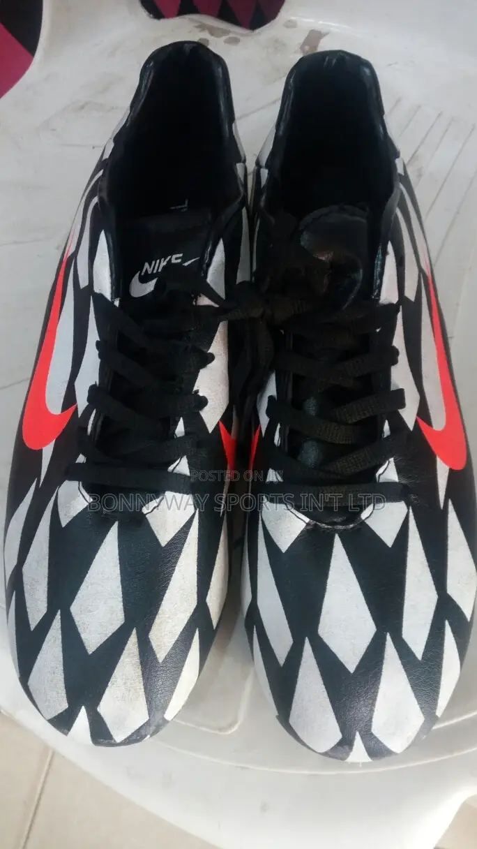 Nike Boot-Size 41