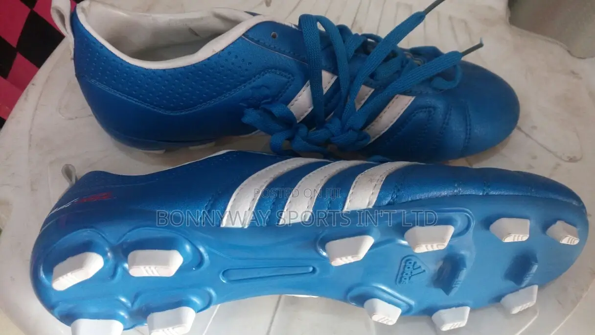 Adidas Size 43 Boot