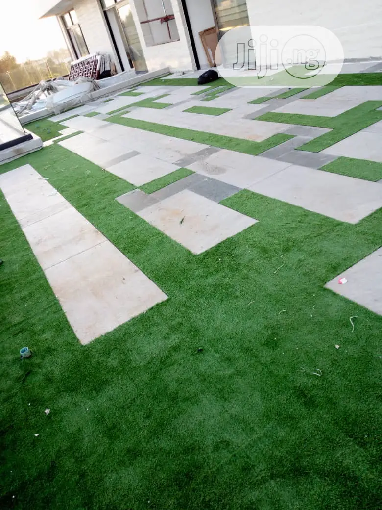 Carpet Grass / Synthetic Grass/ Grass