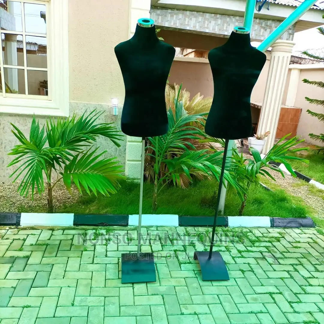 Fully Pinnable Dressform Display Stand