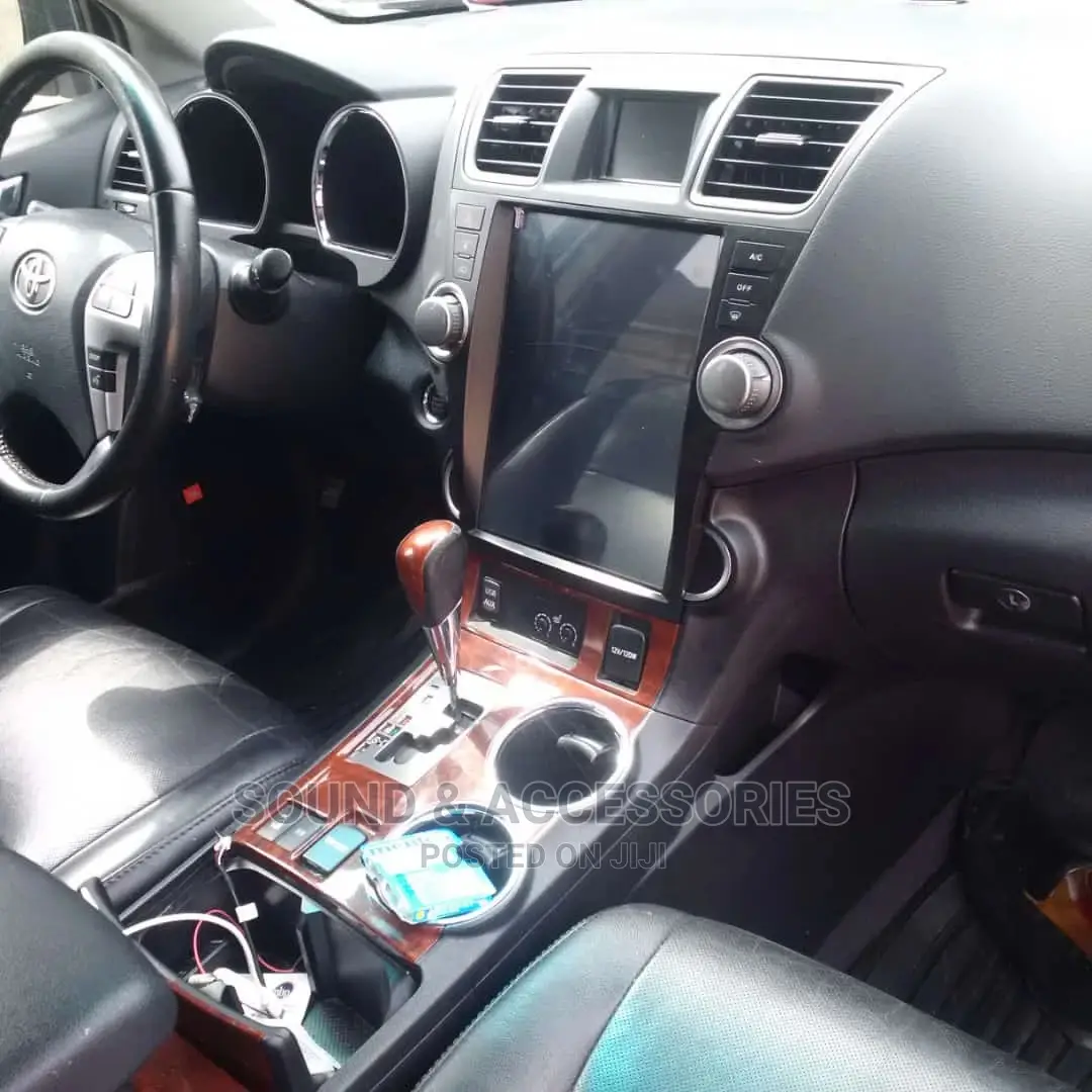 Toyota Highlander 2008-2013 Tesla Android GPS Navigtion System