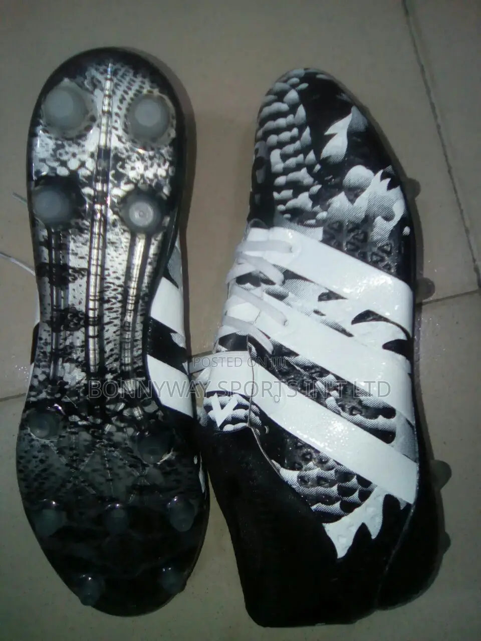 Ankle Adidas Boot