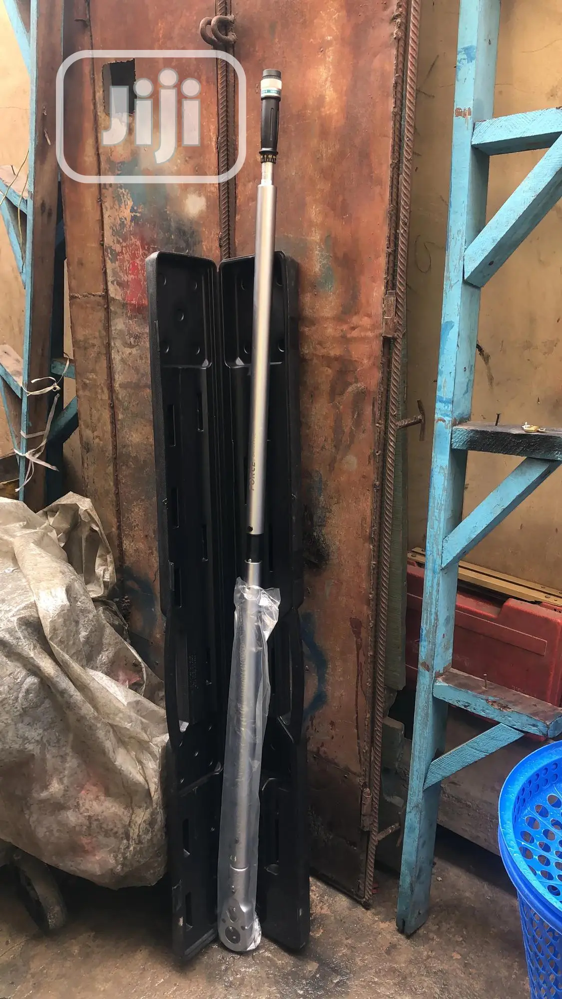 Force Torque Wrench 1” Drive 300-1500nm(1,700mml)