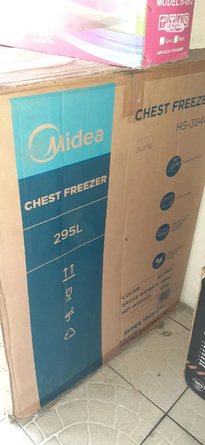 4feet Midea Freezer