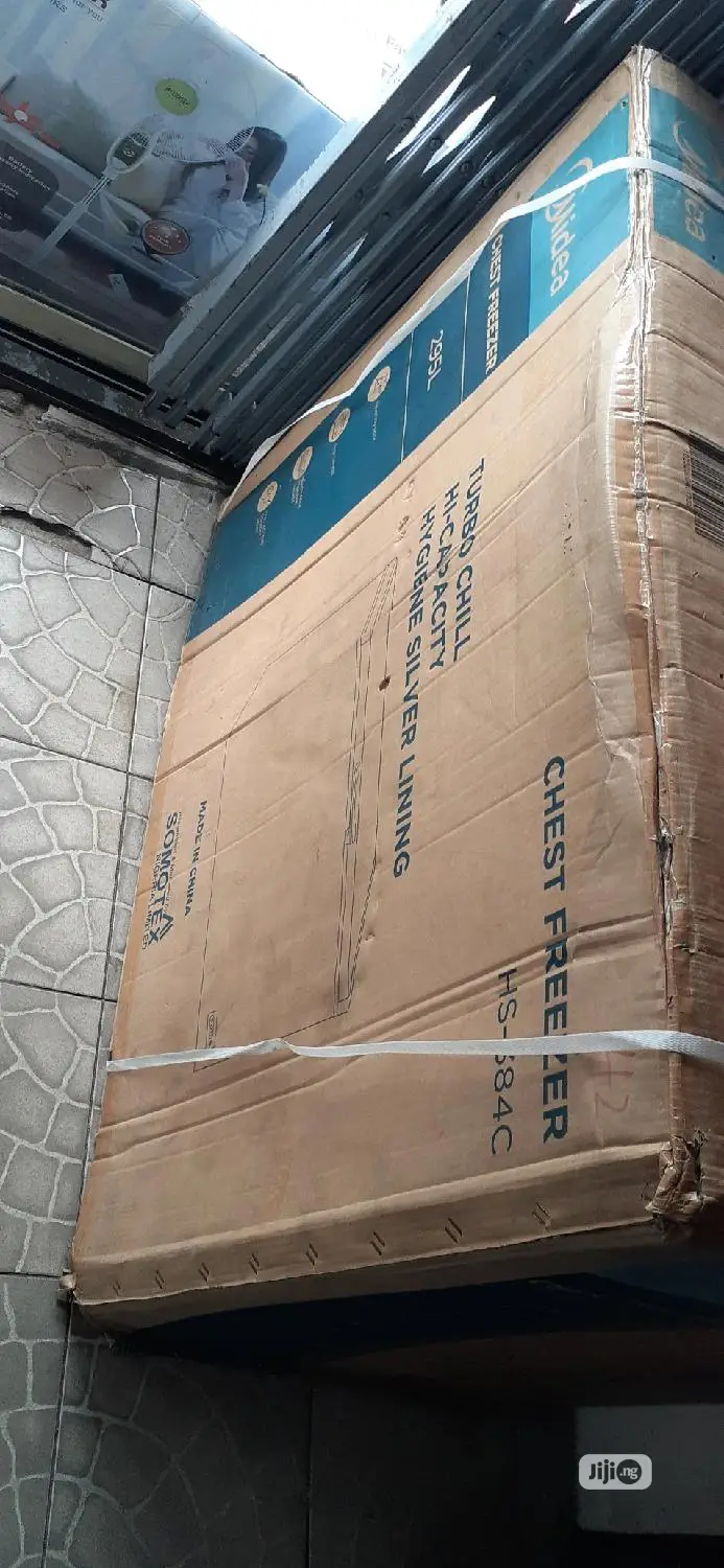 4feet Midea Freezer