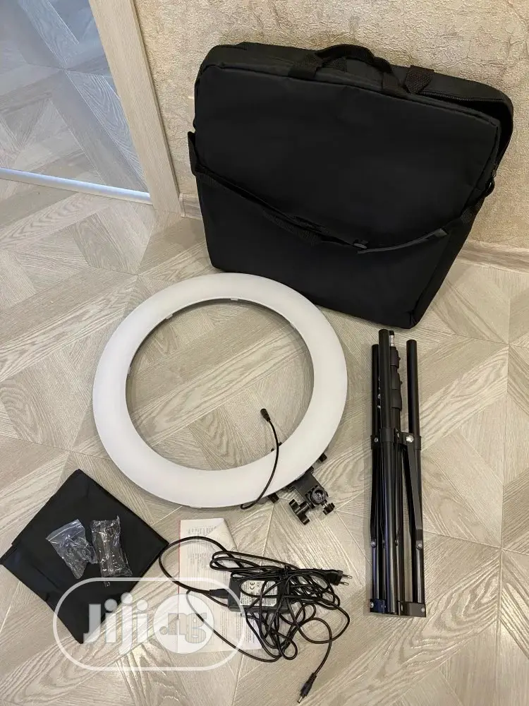 18 Inch Selfie Ring Light With Tripod Stand